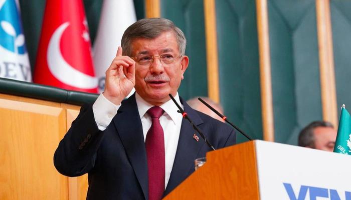 Ahmet Davutoğlu duyurdu! Gelecek Partisi feshedildi
