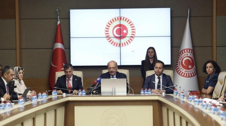 Sağlık, Aile, &Ccedil;alışma ve Sosyal İşler Komisyonu Gazze i&ccedil;in toplandı