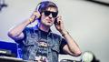 Nigthcall �ark�s�yla �nlenmi�ti: DJ Kavinsky evinde �l� bulundu
