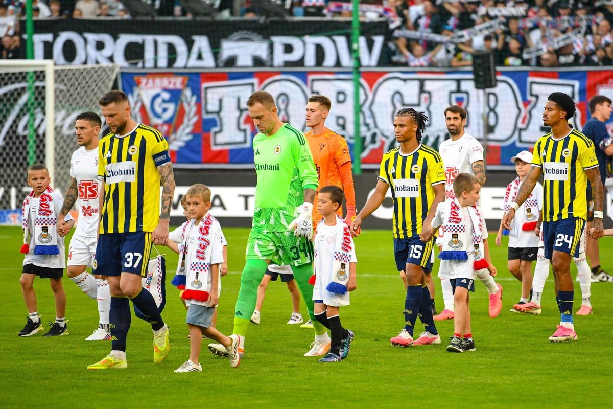 Fenerbahçe nin tur kahramanı Nathan Ake! Performansıyla geceye damga vurdu 3