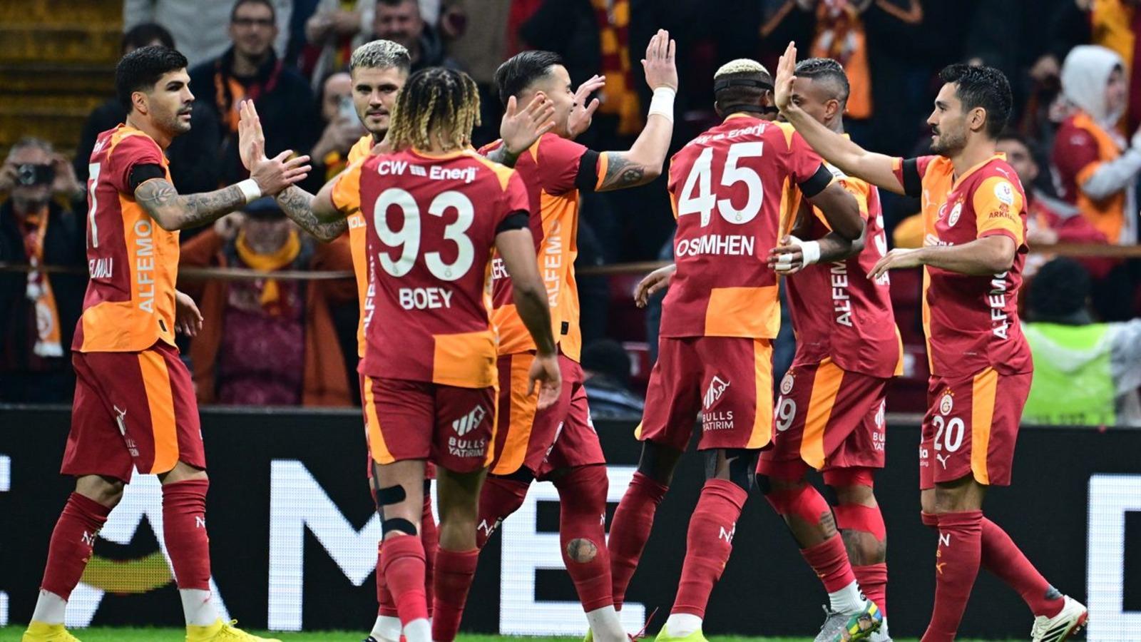 Sezonu Galatasaray'da kiralık tamamlamıştı! Takımından açıklama: Geri dönme