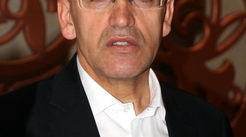 Mehmet Şimşek: Dolar, tüm para birimlerine karşı değer kazandı