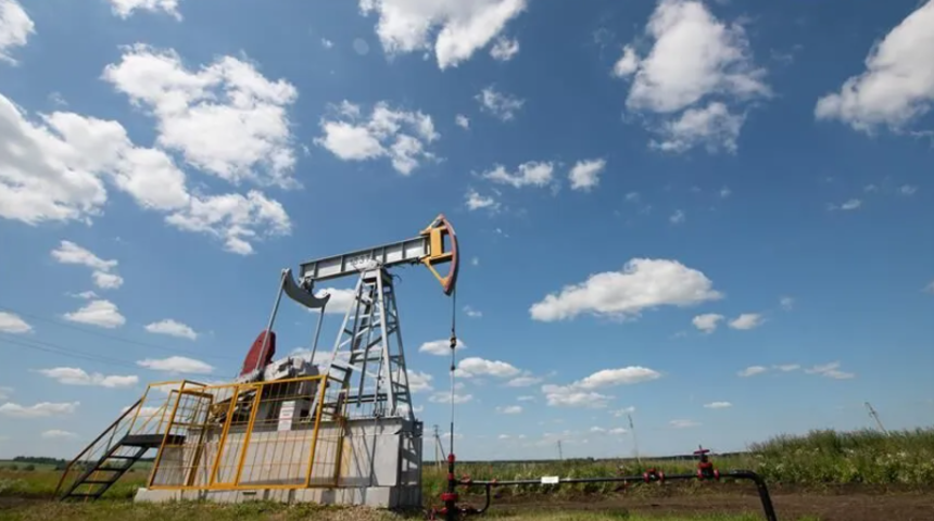Jeopolitik riskler Brent petrol&uuml; 89,50 dolara taşıdı