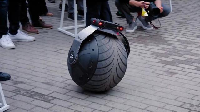 Tek tekerlekli güvenlik robotu tanıtıldı: 30 km/sa hıza çıkabiliyor