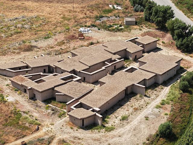 Fransa'dan geldiler: Kayseri'de 6 bin yıllık sosyal tesis ortaya &ccedil;ıktı