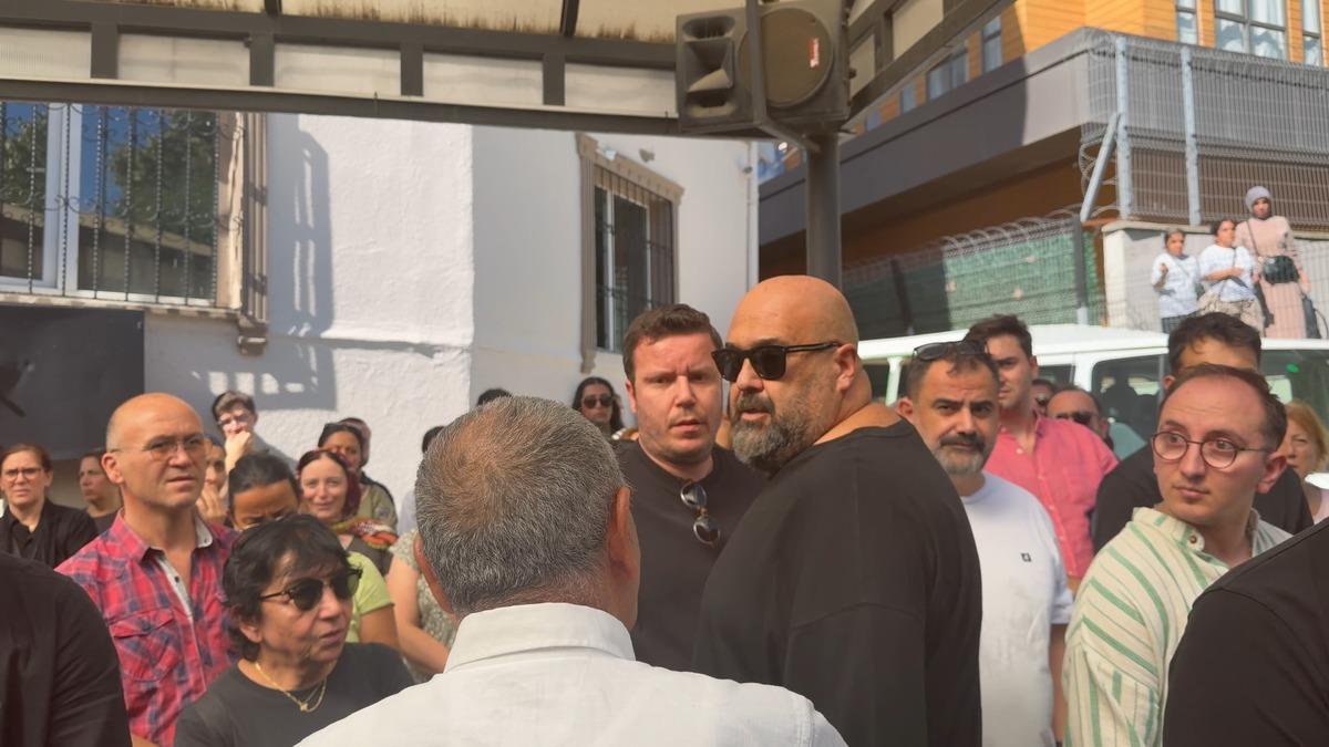 Annesi güçlükle ayakta durdu! MasterChef şampiyonu Eren Kaşıkçı son yolculuğuna uğurlanıyor 3