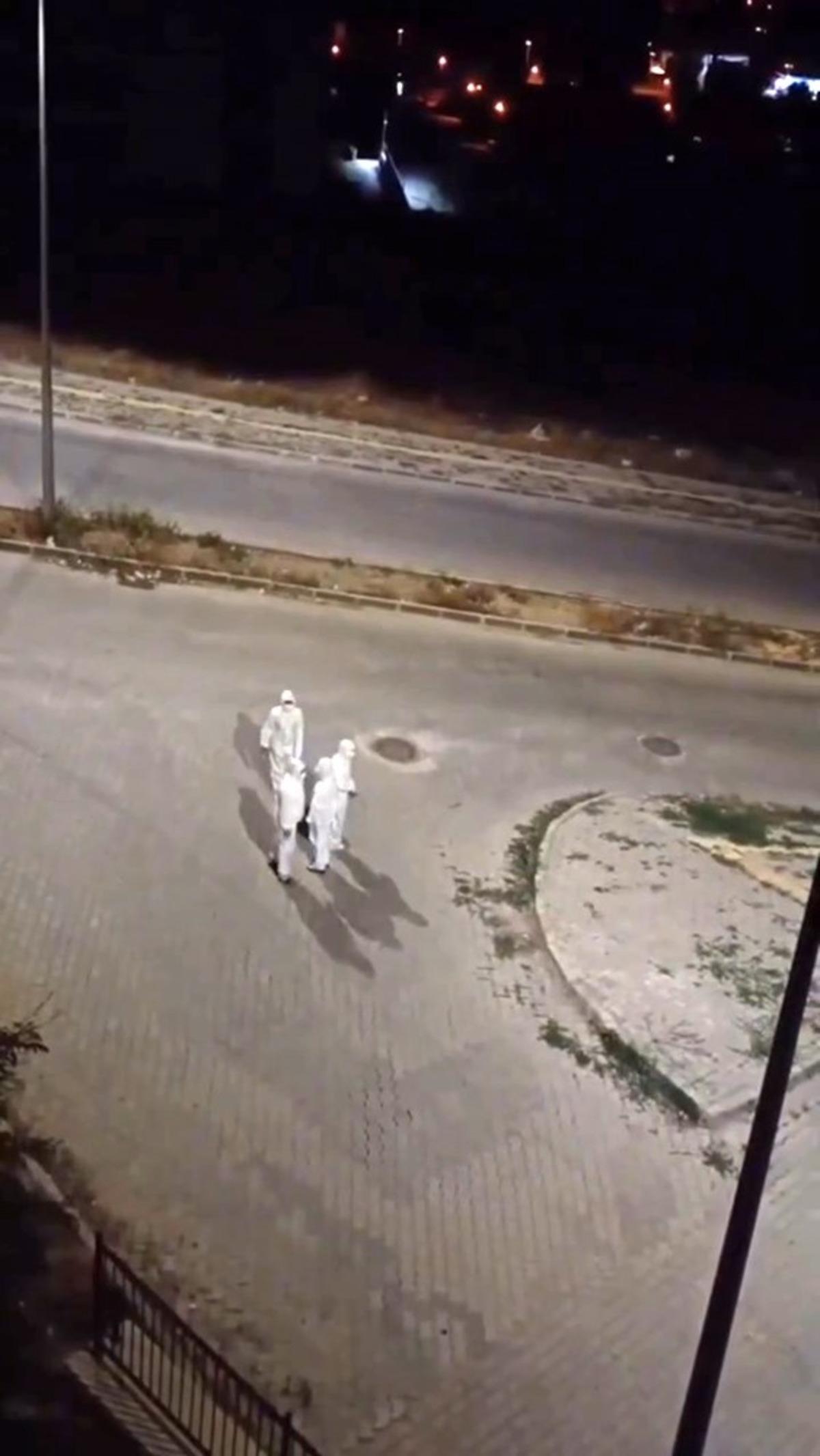 Gece saatlerinde ilginç görüntüler! Kahramanmaraş sokaklarında böyle gezdiler 1