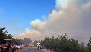&Ccedil;ine orman yangınına 4 helikopter 2 u&ccedil;ak havadan m&uuml;dahale ediyor