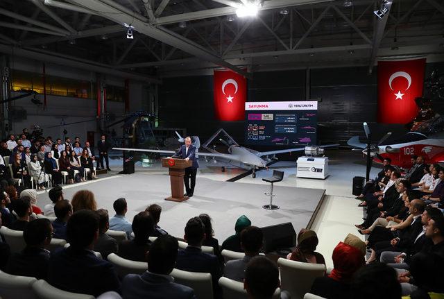 Cumhurbaşkanı Erdoğan, gençlerin sorularını cevapladı