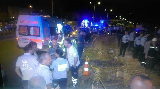 Aydın'da yolcu otobüsü devrildi: 28 yaralı