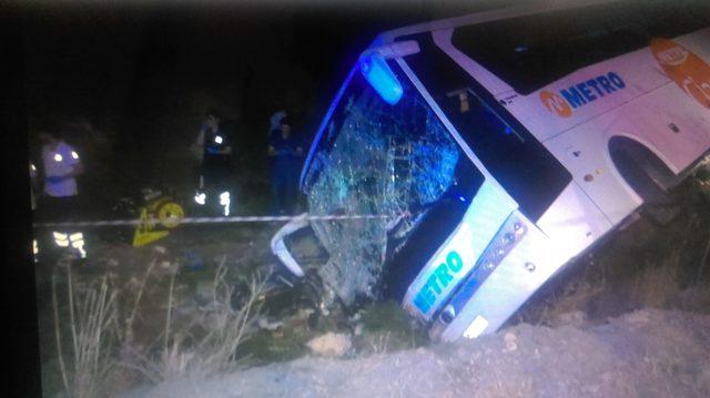 Aydın'da yolcu otobüsü devrildi: 28 yaralı