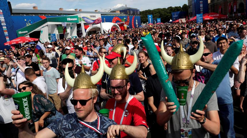 İzlanda nüfusunun %99.6'sı Arjantin'le oynanan Dünya Kupası maçını izledi!