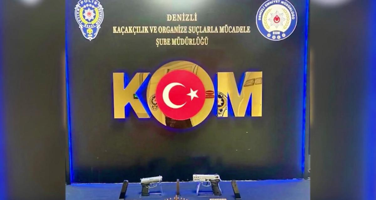 Son dakika | Sosyal medyadan tetik&ccedil;i topluyorlardı! 52 ilde dev operasyon: 216 ş&uuml;pheli yakalandı 1