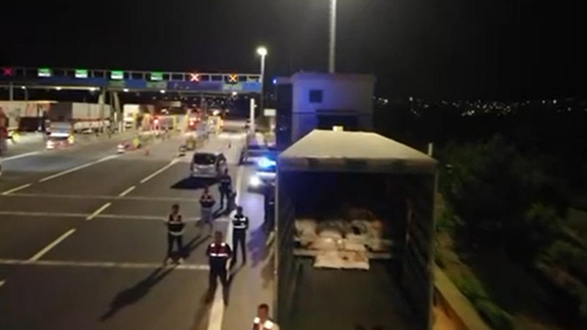 Ambarlı Limanı nda milyarlık operasyon! &Ccedil;in bayraklı gemiden tonlarca uyuşturucu &ccedil;ıktı 1