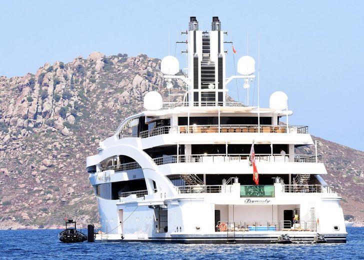 Kazak milyarder ultra lüks motoryatıyla Bodrum'da G5