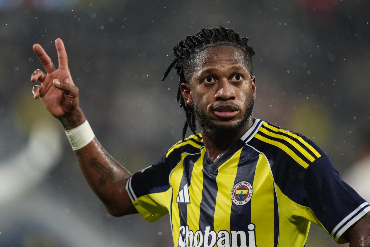 Alacaklarını bile bıraktı! Fenerbahçe den ayrılmak istiyor: İş imzaya kaldı 2
