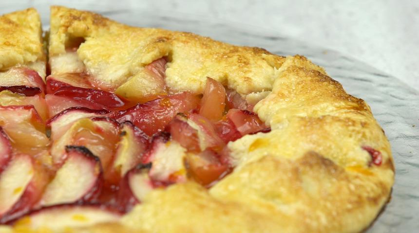 Ferahlatan Yaz Tatlısı: Nektarinli Kolay Turta