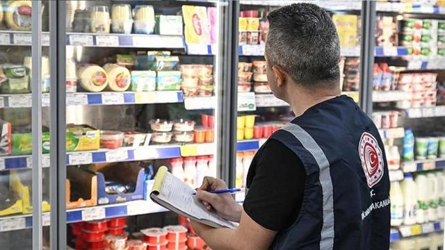 Et ürünlerinde at eti, salçada gıda boyası... Bakanlık yeni taklit ve tağşiş listesini açıkladı