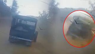 "Allah gitti adam!" &Ccedil;ine'deki yangın b&ouml;lgesinde cip u&ccedil;uruma b&ouml;yle yuvarlandı