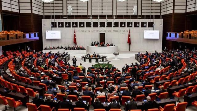 12. Yargı Paketi Resmi Gazete'de! IBAN'dan faize yeni kurallar