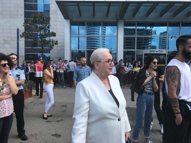 - Ezhel ilk duruşmada beraat etti 2