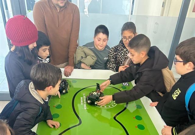 Manisa’nın bilgi üssü 490 bin ziyaretçiyi ağırladı 4