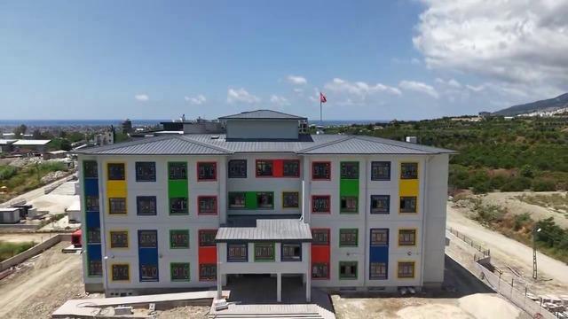 Hatay da yüksel acun anadolu lisesi inşa ediliyor