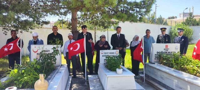 PKK’nın şehit ettiği 11 aylık Bedirhan bebek ve annesi unutulmadı 3