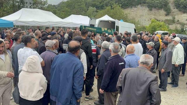 Eren Kaşık&ccedil;ı memleketi Tokat&rsquo;ta son yolculuğuna uğurlandı 1