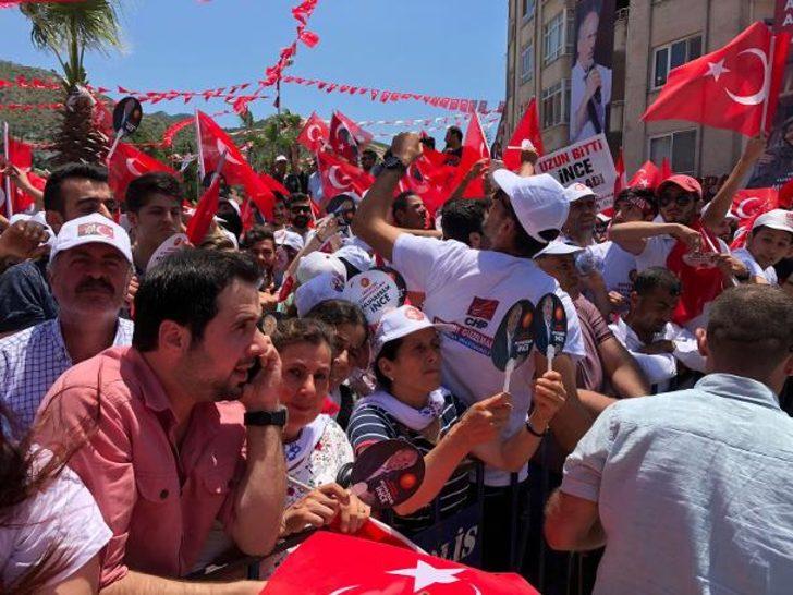 Hatay, Muharrem İnce'yi böyle karşıladı  G4