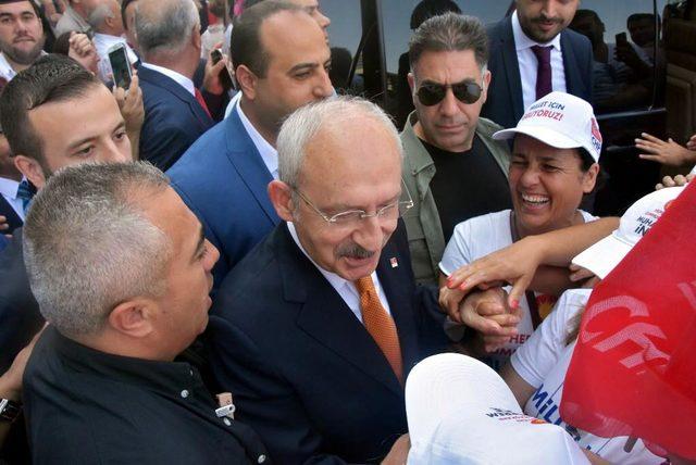 Kılıçdaroğlu: Saray kölesi olan biri, yargıç koltuğunda oturamaz