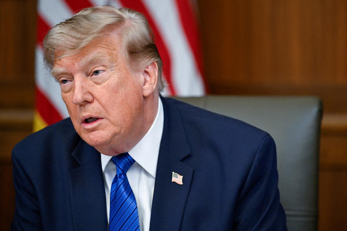 ABD Başkanı Donald Trump tan İran a&ccedil;ıklaması! "&Ccedil;ok ağır şekilde vuracağız" 3