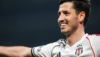 Beşiktaş'ta Salih U&ccedil;an'ın yeni adresi belli oldu!