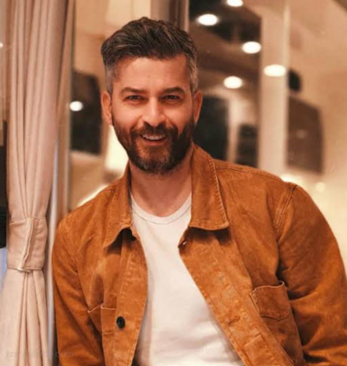 Uzak Şehir&rsquo;in Enver&rsquo;i Onur &Ouml;zaydın oldu! Alya&rsquo;nın ilk aşkı... 1