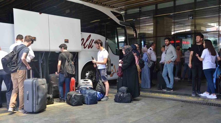 Otob&uuml;slerde o ikramlar tarih oluyor! "Su bile parayla satılabilir"