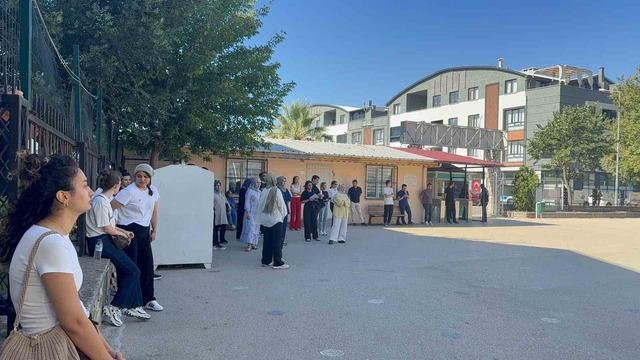 Gemlik ve Orhangazi adliyelerine alınacak 11 zabıt k&acirc;tibi i&ccedil;in uygulama sınavı yapıldı 2