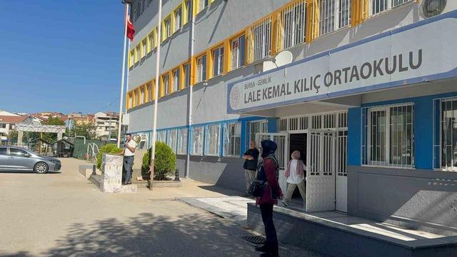 Gemlik ve Orhangazi adliyelerine alınacak 11 zabıt k&acirc;tibi i&ccedil;in uygulama sınavı yapıldı 1