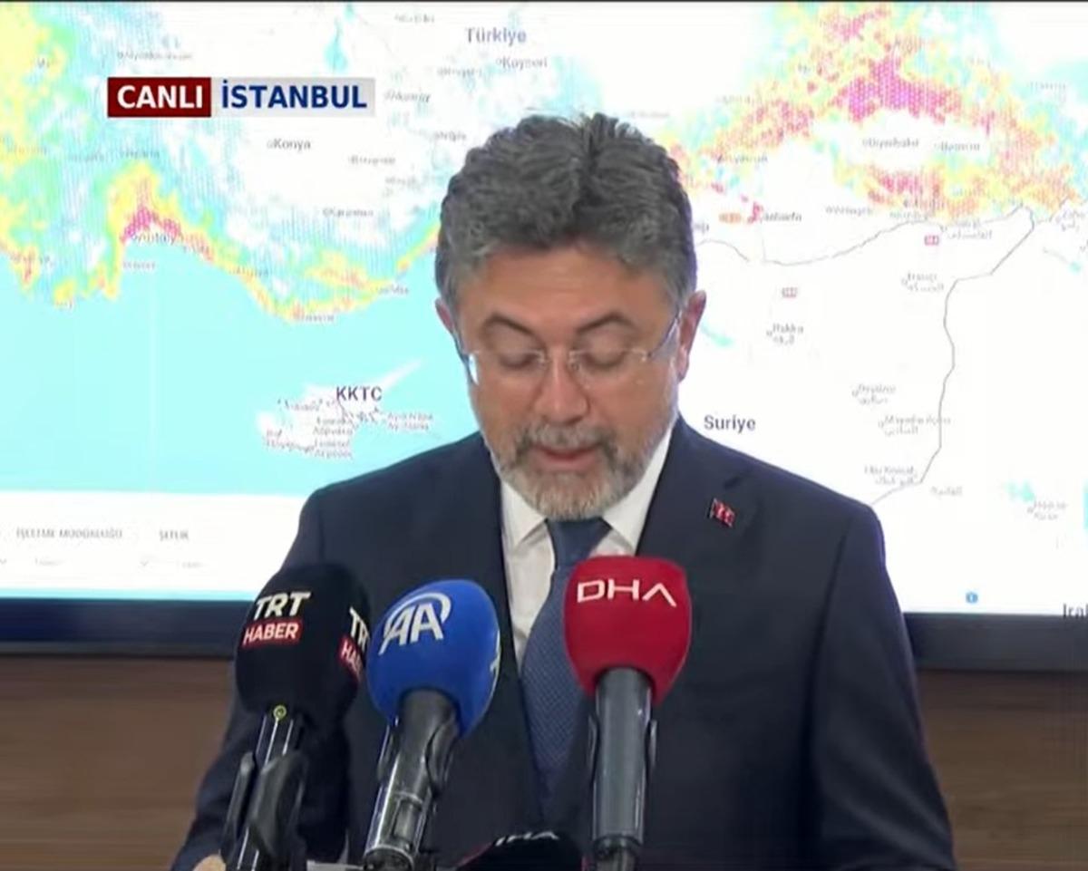 Yangınlarda son durum... Bakan Yumaklı duyurdu: "An itibarıyla tehlike oluşturabilecek aktif bir yangın yok" 1