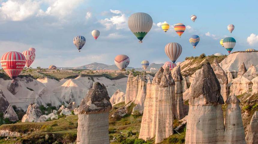 Masal diyarı Kapadokya&rsquo;nın ev sahipliğinde Nevşehir K&uuml;lt&uuml;r Yolu başladı 