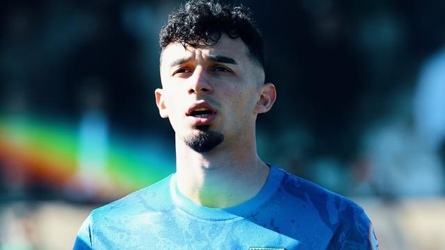 Göztepe, Gökdeniz Bayrakdar transferini bitirdi