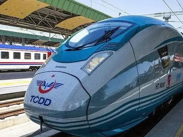 T&uuml;rkiye'nin 4 iline daha hızlı tren geliyor! Yeni yol haritası a&ccedil;ıklandı