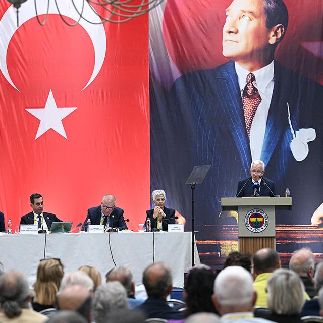 Fenerbah&ccedil;e'nin borcu a&ccedil;ıklandı! Toplam y&uuml;k&uuml;ml&uuml;l&uuml;k 27,9 milyar TL
