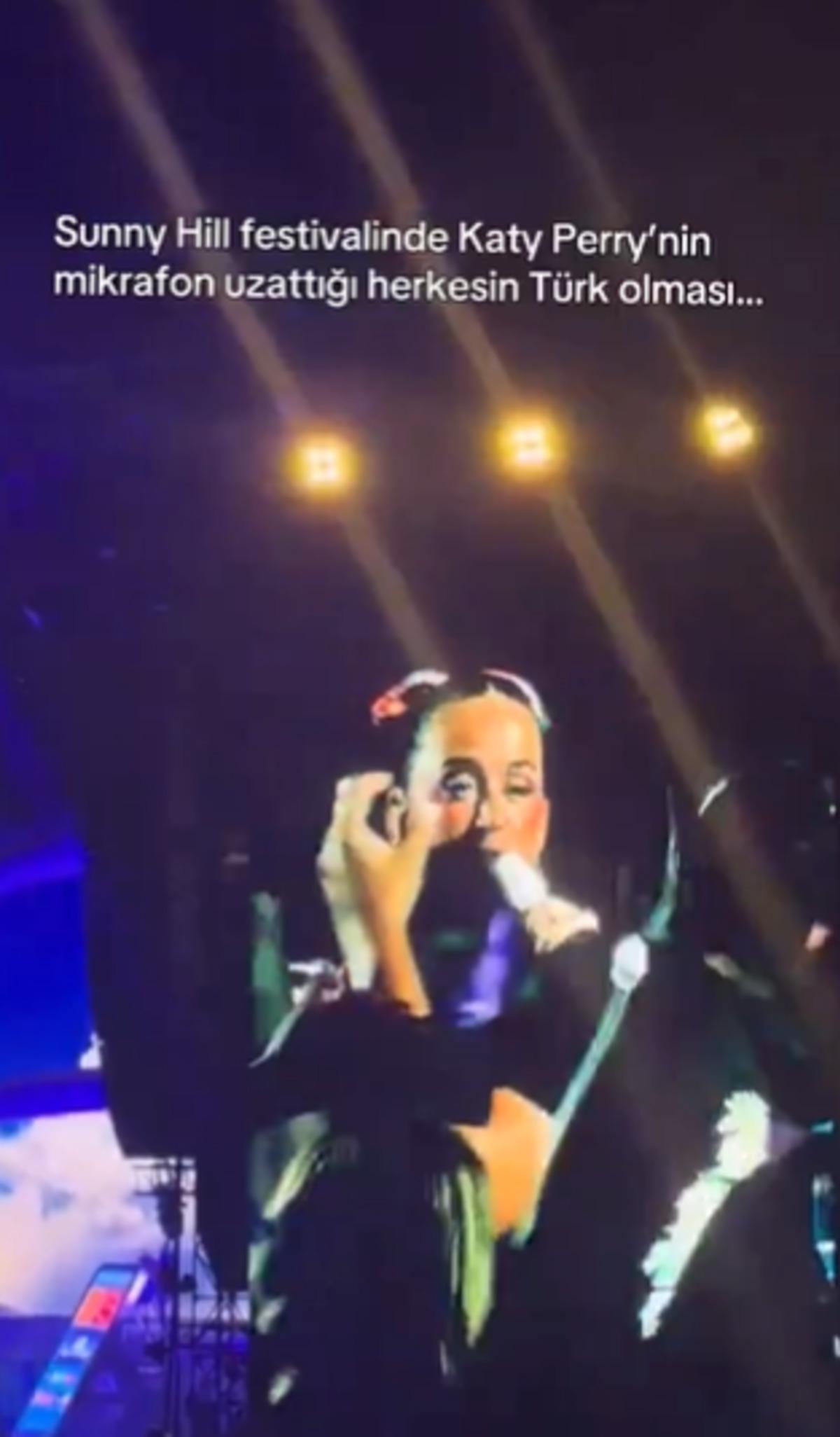 Katy Perry, Sunny Hill Festivali nde kime sorsa  T&uuml;rkiye  yanıtını aldı! 2