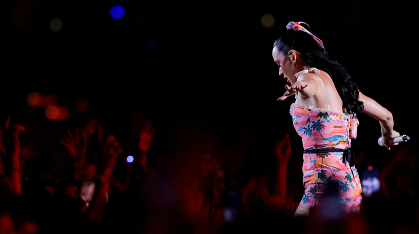 Katy Perry, Sunny Hill Festivali'nde kime sorsa 'T&uuml;rkiye' yanıtını aldı!