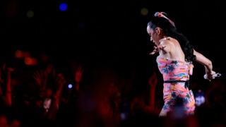 Katy Perry, Sunny Hill Festivali'nde kime sorsa 'Türkiye' yanıtını aldı!