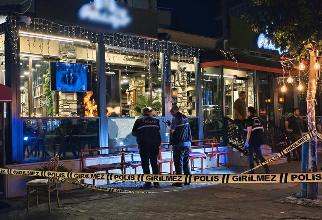Kebapçıdaki saldırganları durdurmaya çalışırken vurulan Samet, yaşamını yitirdi 7