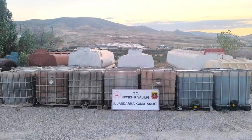 Kırşehir'de 29 bin litre ka&ccedil;ak akaryakıt ele ge&ccedil;irildi