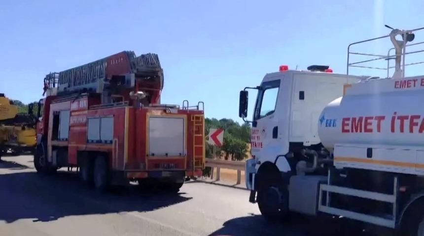 Emet&rsquo;te bi&ccedil;erd&ouml;ver yangını b&uuml;y&uuml;meden s&ouml;nd&uuml;r&uuml;ld&uuml;