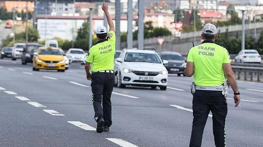 İstanbul'da bazı yollar 14 g&uuml;n trafiğe kapalı olacak!
