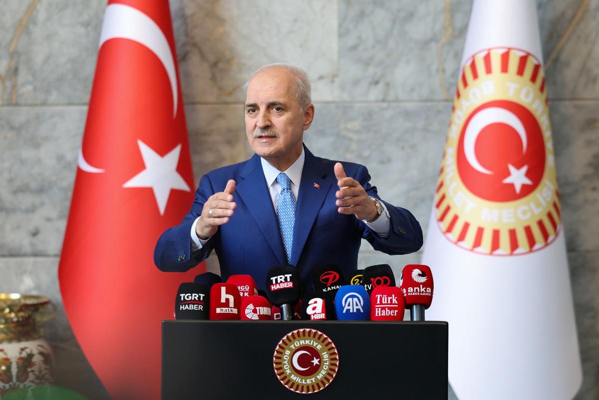 Numan Kurtulmuş tan Ter&ouml;rs&uuml;z T&uuml;rkiye a&ccedil;ıklaması! &Ouml;n&uuml;m&uuml;zdeki haftayı işaret etti: Meclis e geliyor 2